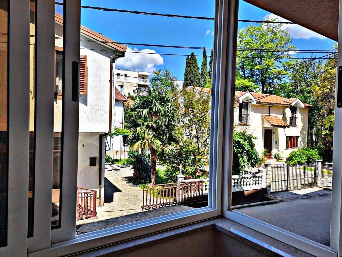 Apartment Aria Lux Мостар Екстериор снимка